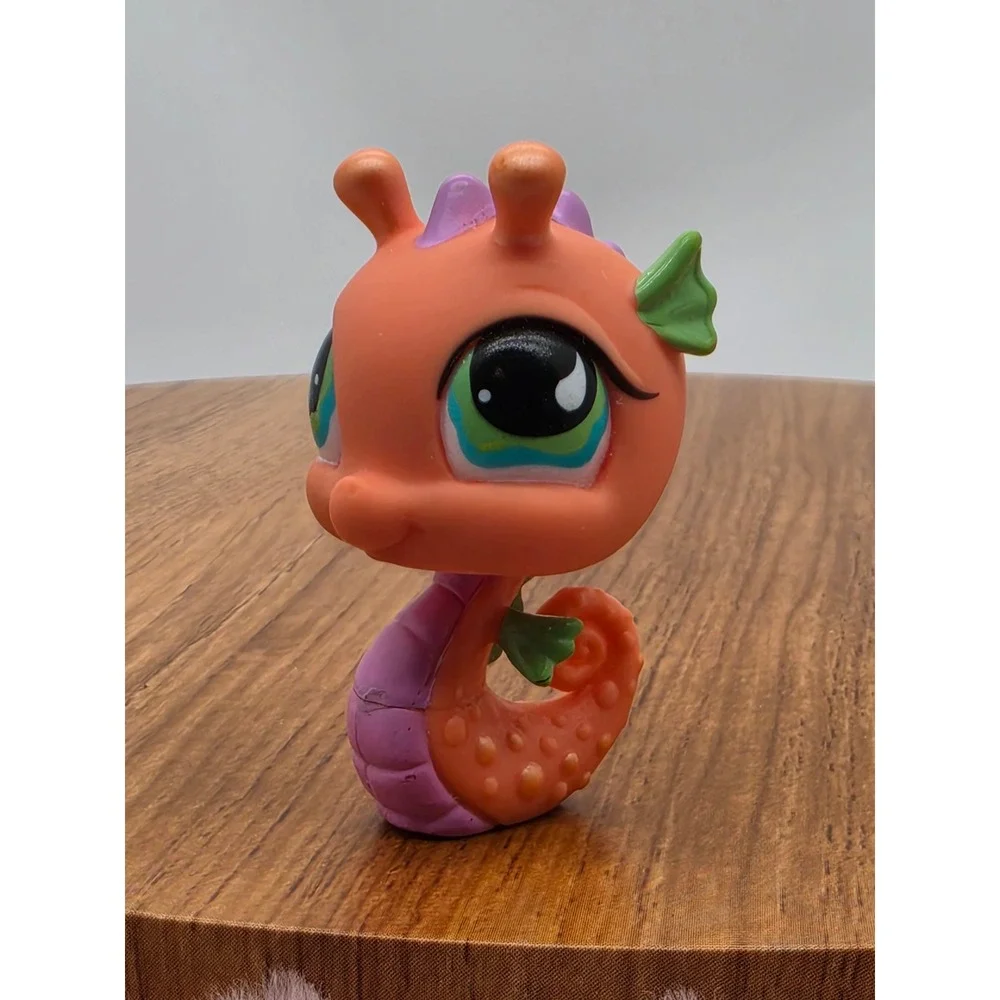Littlest Pet Shop Seahorse #802 relaxing bathtub dollhouse Figure Accessory lot